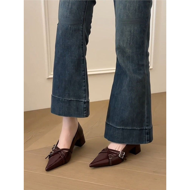 Damen Spitz zulaufende Block-Absatz Pumps mit doppeltem Zierriemen Shop Nory