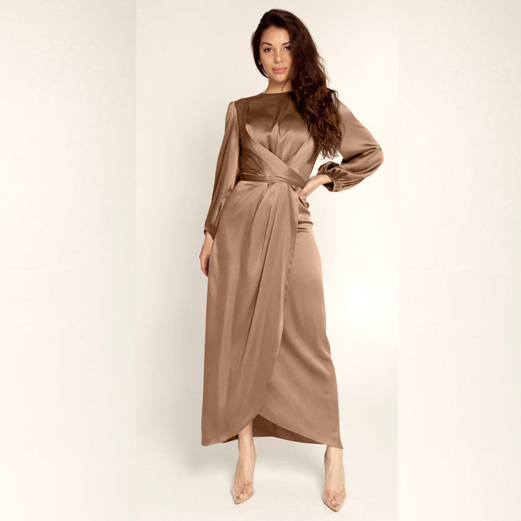 Damen Elegantes Maxikleid aus Satin mit Wickel-Detail, Langarm und Taillenband Shop Nory