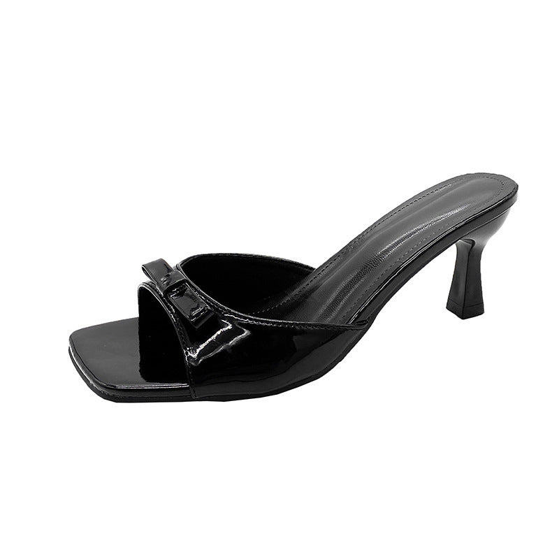 Damen elegante Absatzsandalen mit modischer Schleifenapplikation