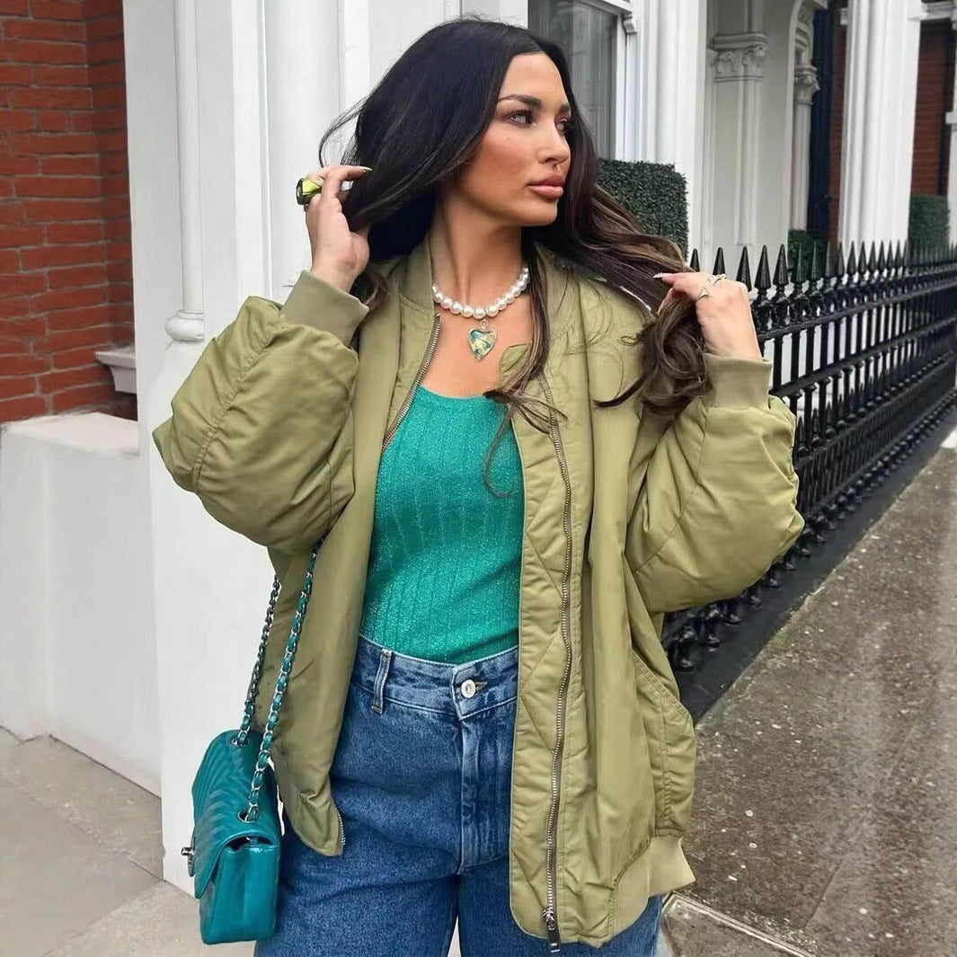 Damen oversized Bomberjacke mit technischen Details und praktischen Taschen