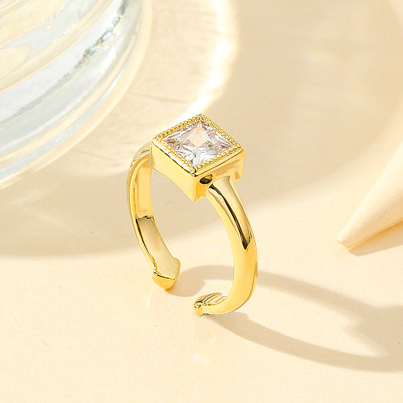 Damen eleganter Ring mit quadratischem Zirkonia Shop Nory