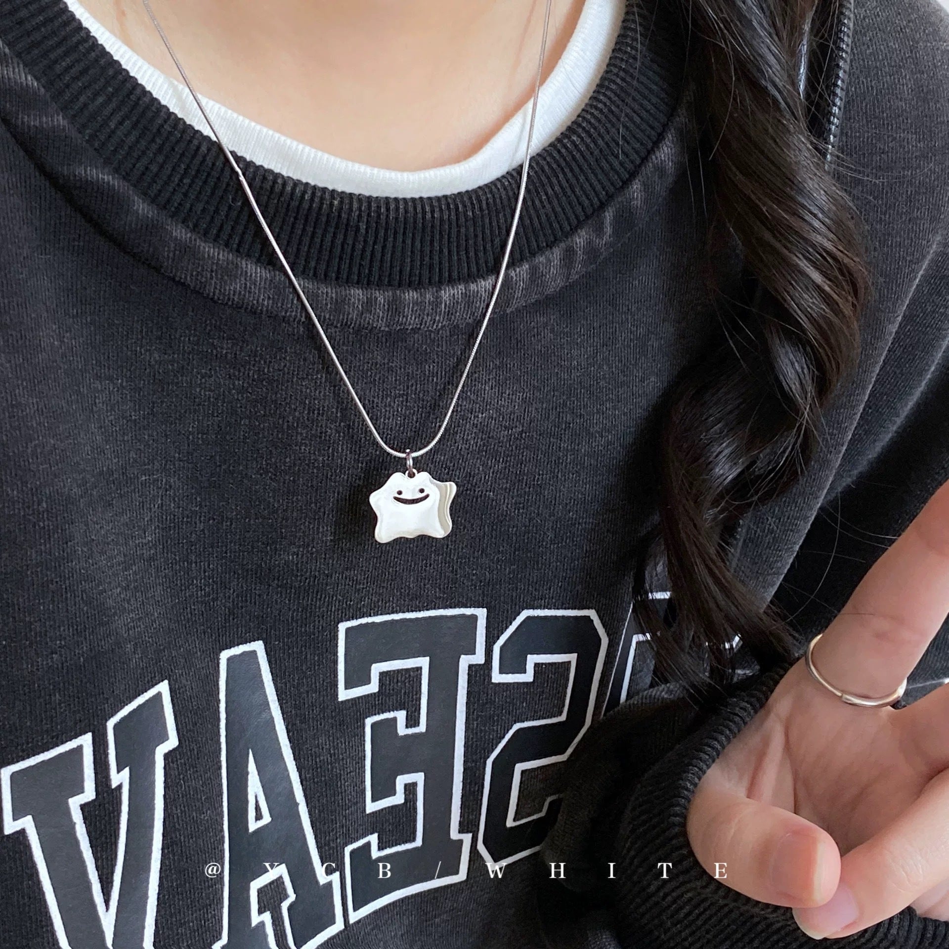 Damen Kette mit verspieltem Sternenanhänger Shop Nory