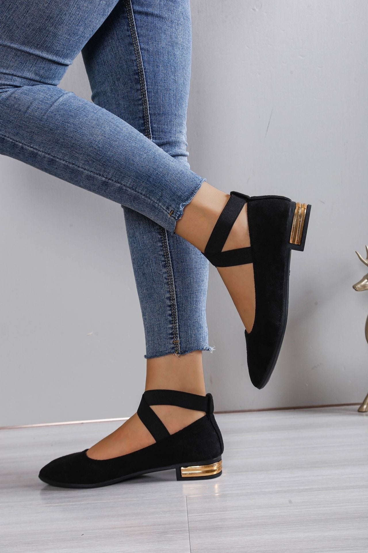 Damen Elegante Ballerinas mit elastischem Riemchen