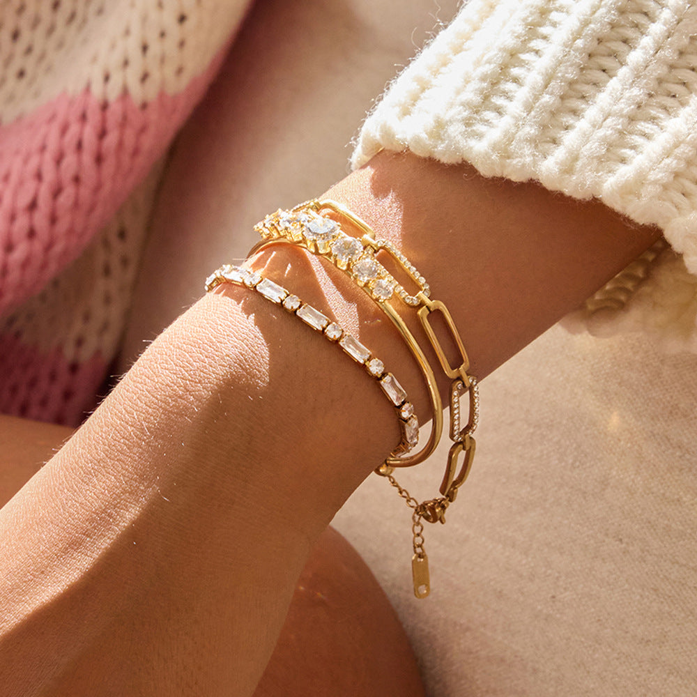 Damen Armband mit funkelnden Kristallen aus rostfreiem Edelstahl Shop Nory