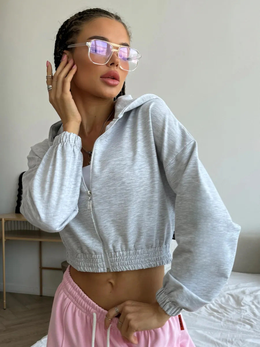 Damen Kurzgeschnittene Kapuzenjacke mit Reißverschluss, elastischem Bund und legerer Passform Shop Nory