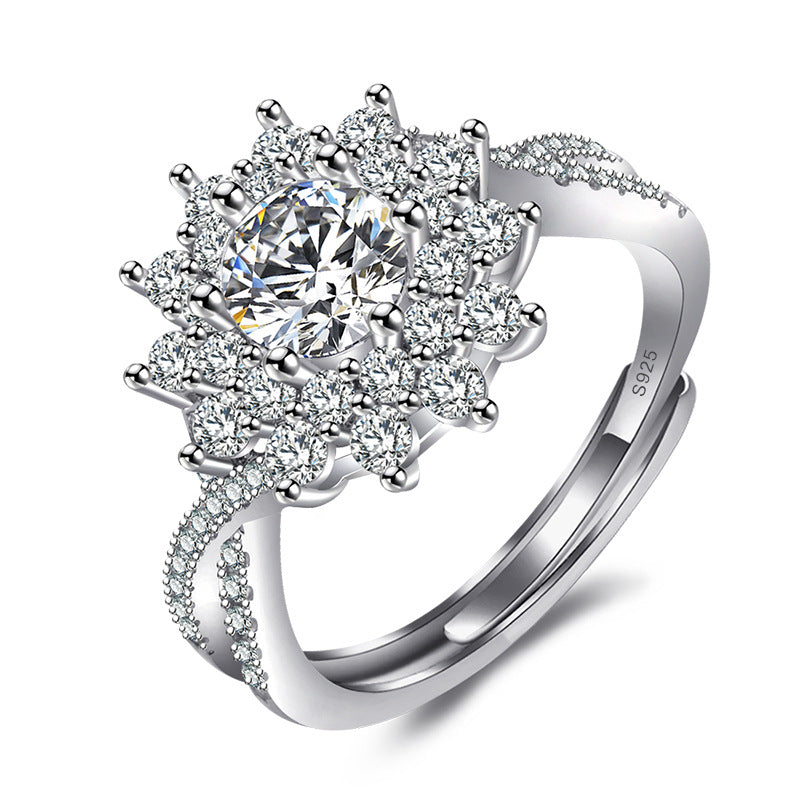 Damen Funkelnder Zirkonia-Blumenring mit kunstvollem Design Shop Nory
