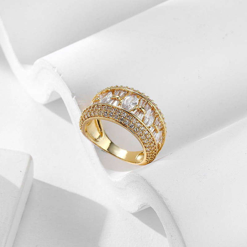 Damen Glänzender Zirkonia-Ring mit filigranen Verzierungen Shop Nory