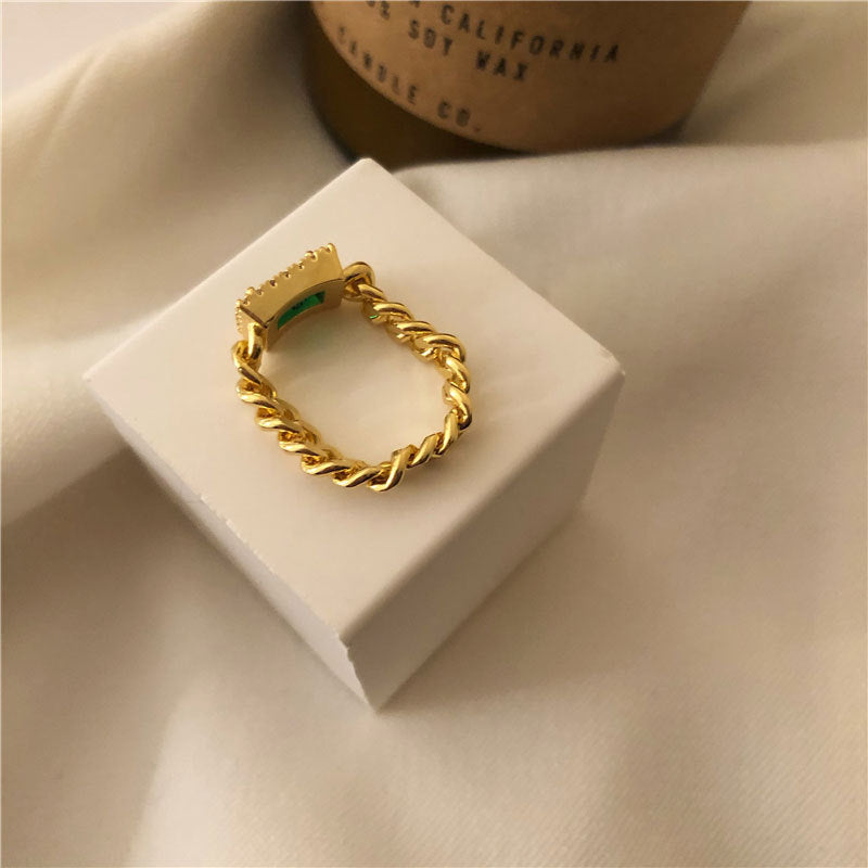 Damen Moderner Ring mit exquisitem Smaragd-Design und glitzerndem Edelsteingefasst Shop Nory