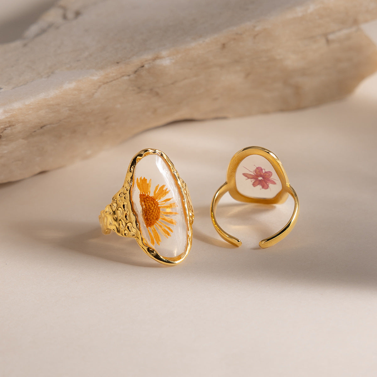 Damen Offener Ring mit floralem Design aus hypoallergenem Edelstahl Shop Nory