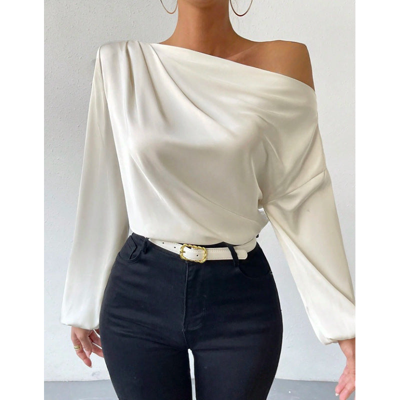 Damen Satin-Oberteil mit asymmetrischem Ausschnitt und fließendem Schnitt