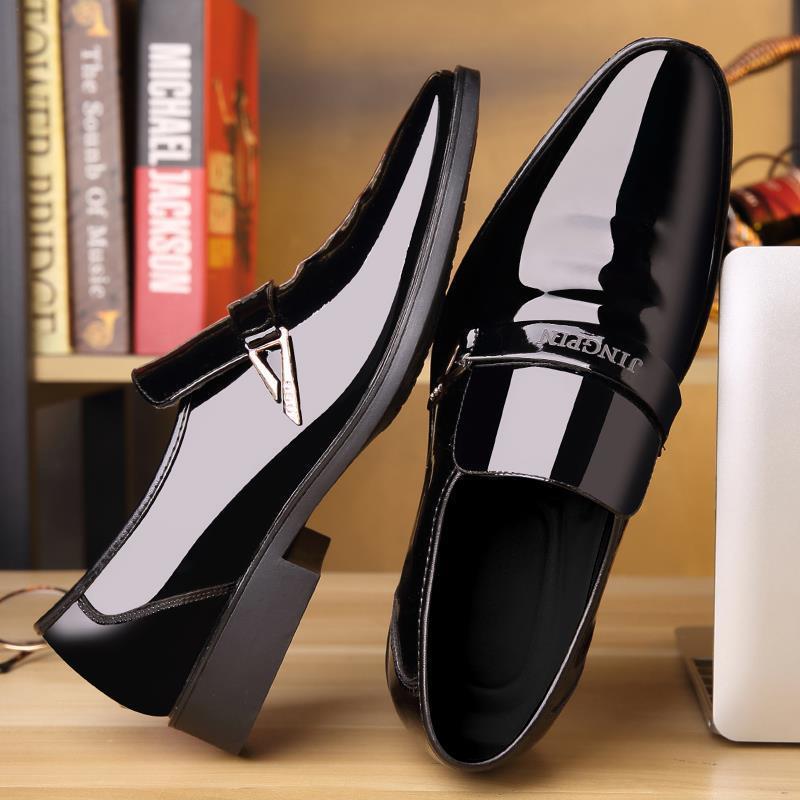 Herren Lackoptik-Loafer mit dekorativer Metall-Zierschnalle und schlanker Eleganz Shop Nory