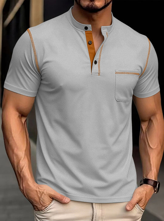 Herren nan modernes Kurzarm-Henley mit Stehkragen, Kontrastnähten und aufgesetzter Brusttasche