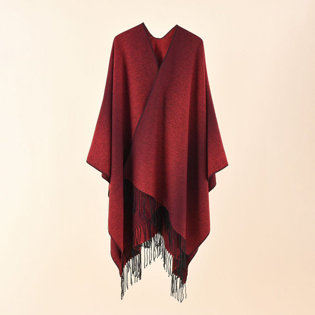 Damen Cape-Poncho aus leichtem Glanzstrick mit Ombre-Effekt und Fransensaum Shop Nory
