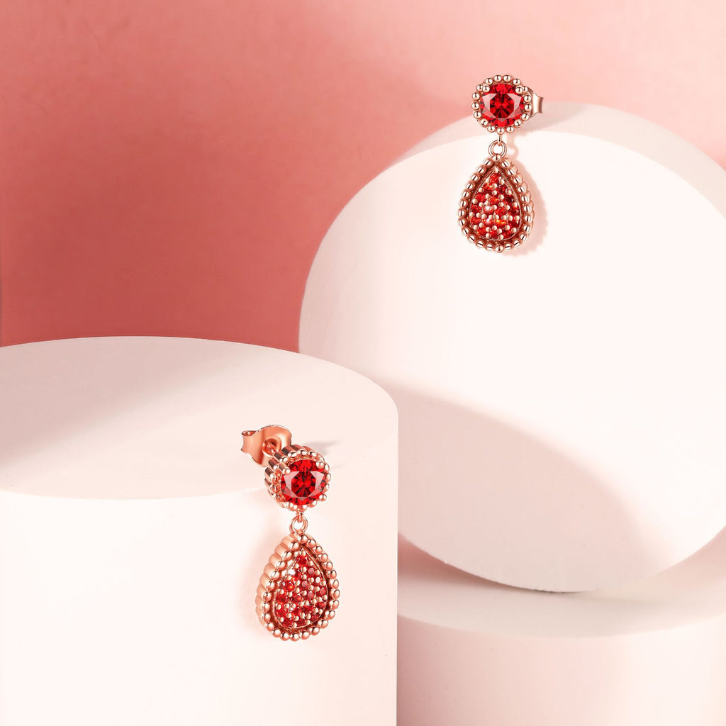 Damen Ohrringe mit funkelndem Kristallschmuck und tropfenförmigem Design Shop Nory