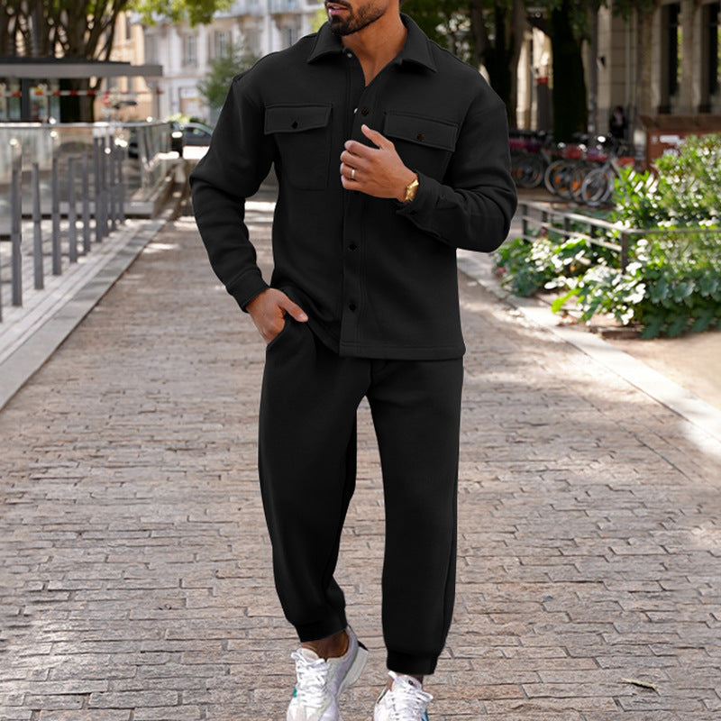 Herren nan zweiteiliges Overshirt- und Jogginghose-Set aus strukturiertem Jersey mit aufgesetzten Brusttaschen und konischer Silhouette Shop Nory