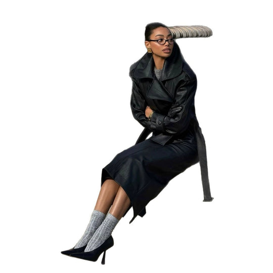 Damen Taillierte Lederjacke mit kurzem Cape‑Einsatz, Schulterpolstern und Bindegürtel Shop Nory