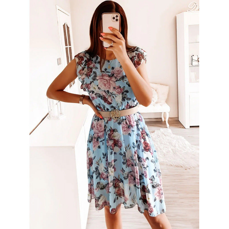 Damen Sommerliches Blumenkleid mit Rüschendetails und Taillengürtel