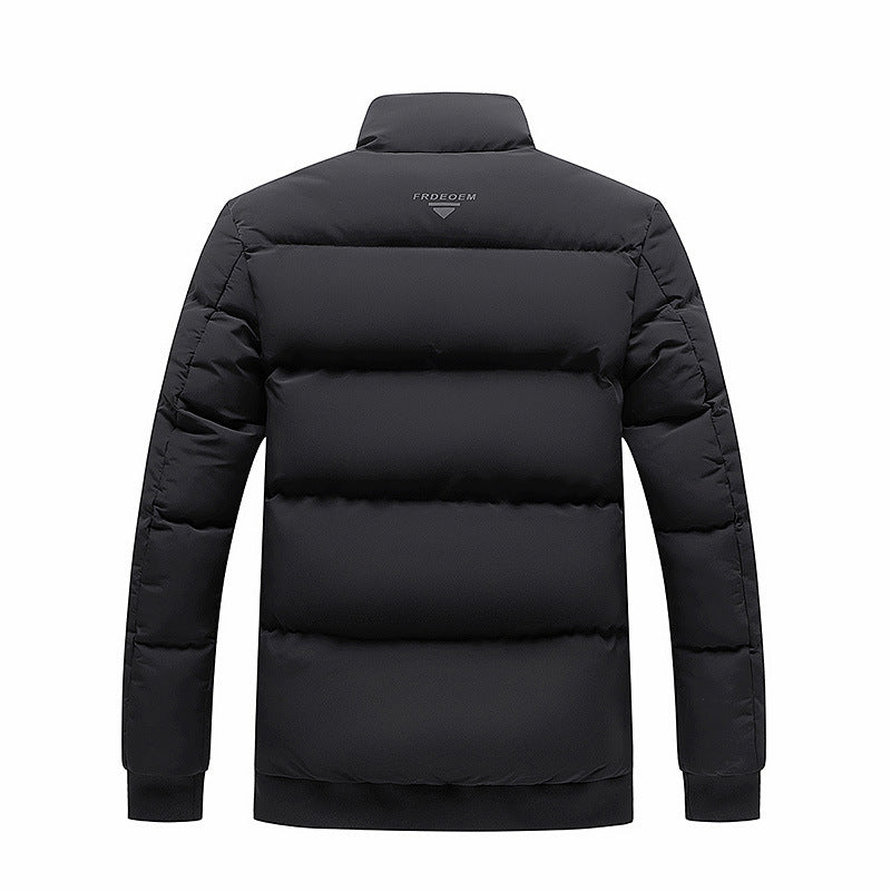 Herren Kurz geschnittene wattierte Steppjacke mit Camouflage-Innenfutter, gerippten Bündchen und Reißverschlusstaschen Shop Nory