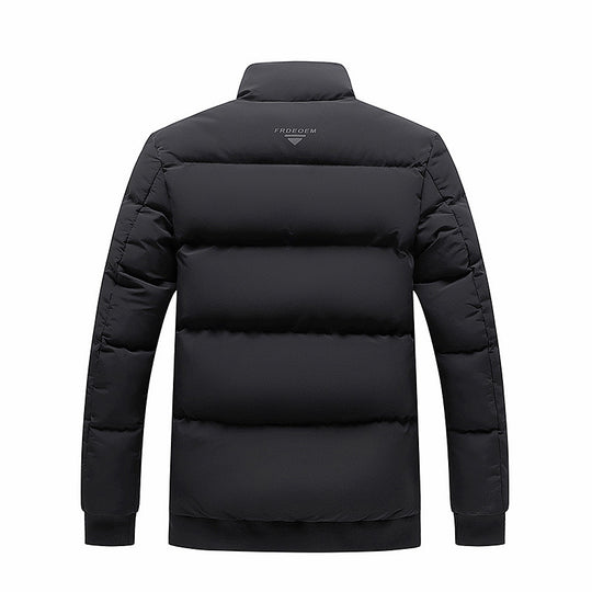Herren Kurz geschnittene wattierte Steppjacke mit Camouflage-Innenfutter, gerippten Bündchen und Reißverschlusstaschen Shop Nory