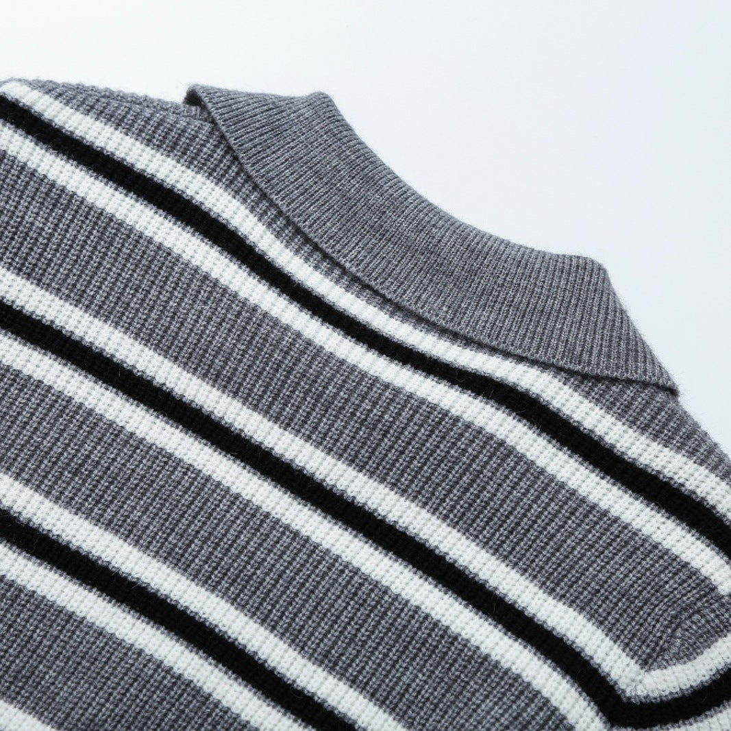 Damen Gestreifter Strickpullover mit Polokragen und Halbreißverschluss Shop Nory