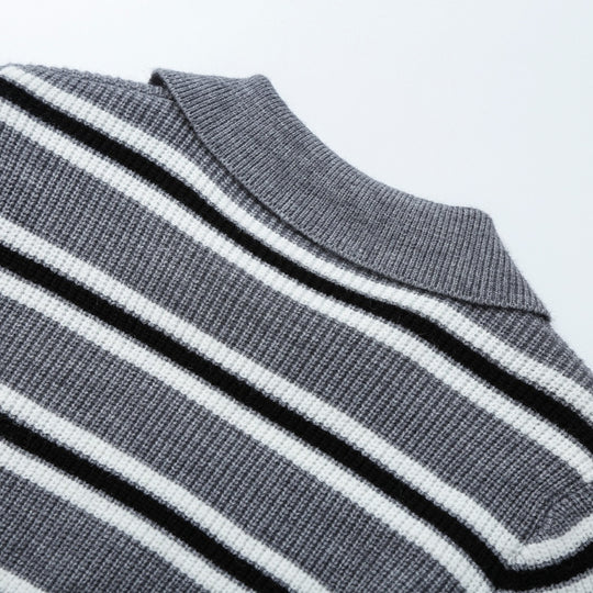 Damen Gestreifter Strickpullover mit Polokragen und Halbreißverschluss Shop Nory