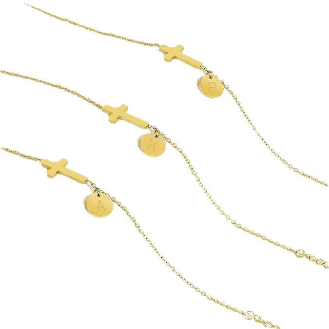 Damen Armschmuck mit Kreuzanhänger und personalisierbarem Charm Shop Nory