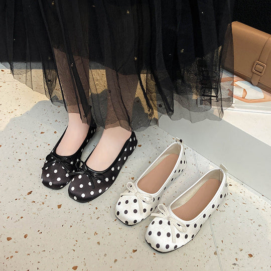 Damen Ballerinas mit verspieltem Punktedesign und zartem Schleifen-Detail