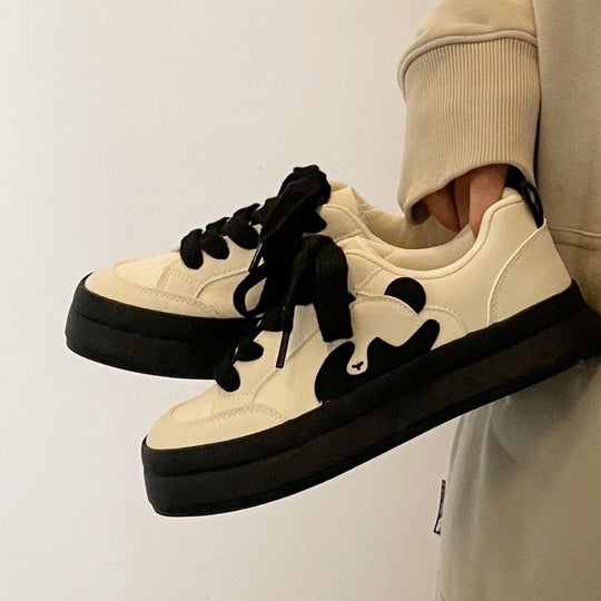 Damen Plateau-Sneaker mit auffälliger Tierapplikation und gepolstertem Komfortkragen Shop Nory