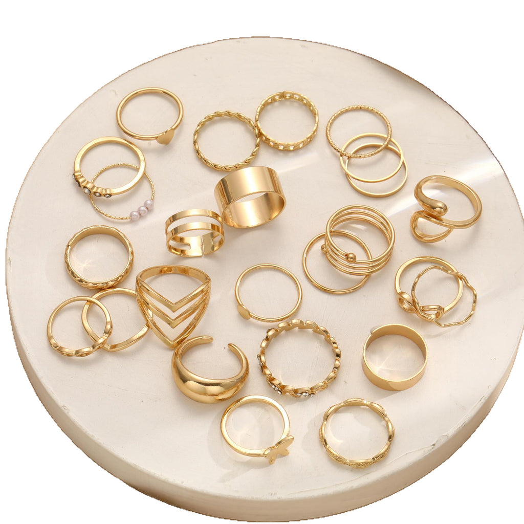 Damen vielseitiges Ring-Set mit kreativen Designs und funkelnden Akzenten Shop Nory