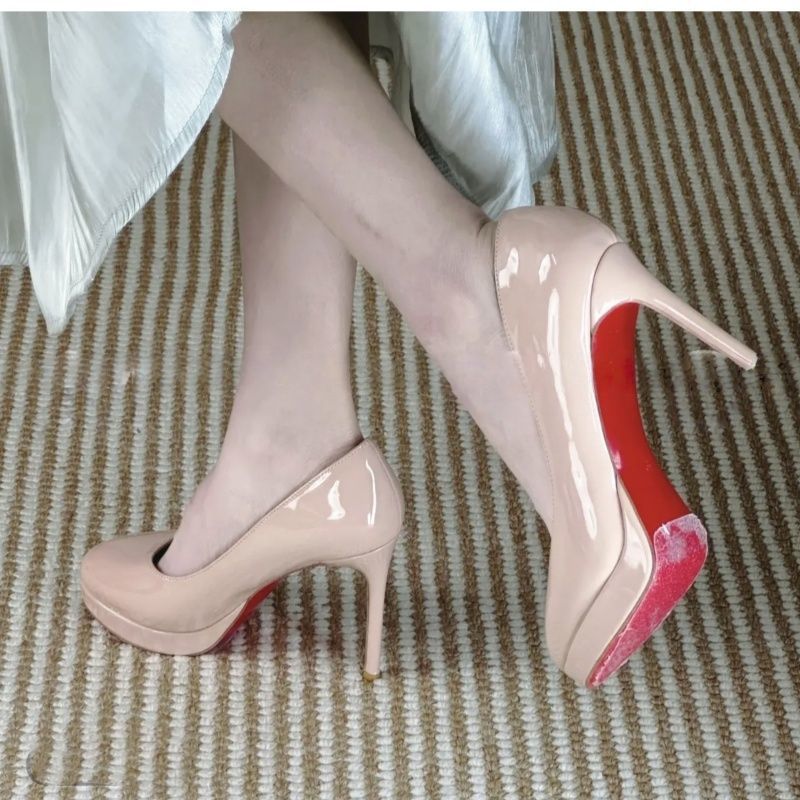 Damen glänzende Stiletto Pumps mit hoher Absatzform