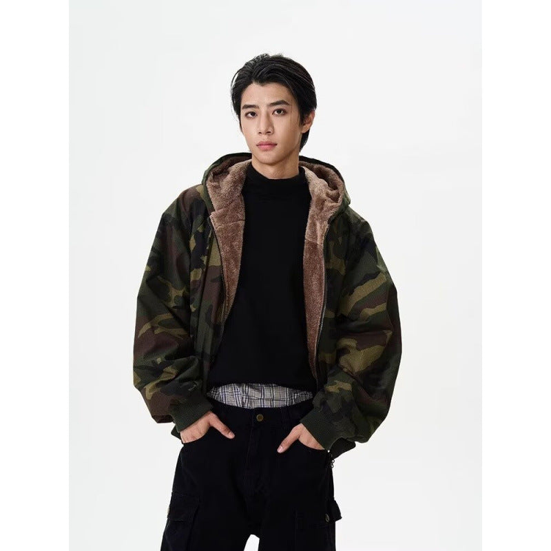 Herren Gefütterte Kapuzen-Bomberjacke mit Kunstfellfutter und Camouflage-Muster Shop Nory