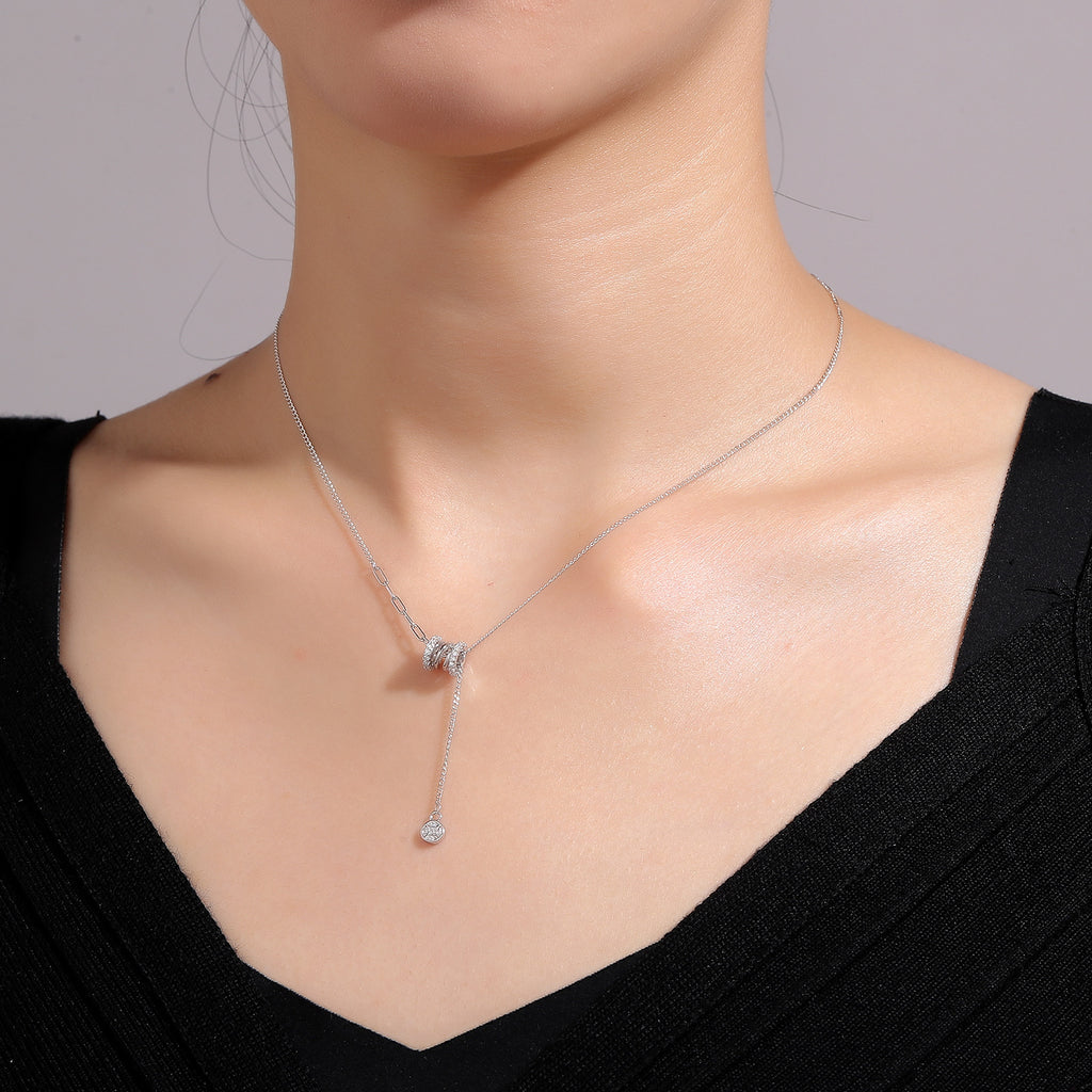 Damen Schmuckstück mit modernem Design und funkelnden Zirkonia Shop Nory