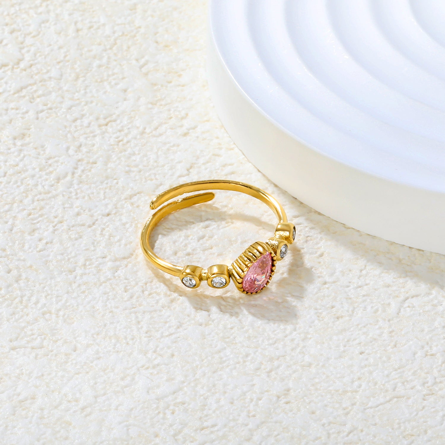 Damen verstellbarer Ring mit funkelndem Herz- und Zirkonia-Besatz Shop Nory
