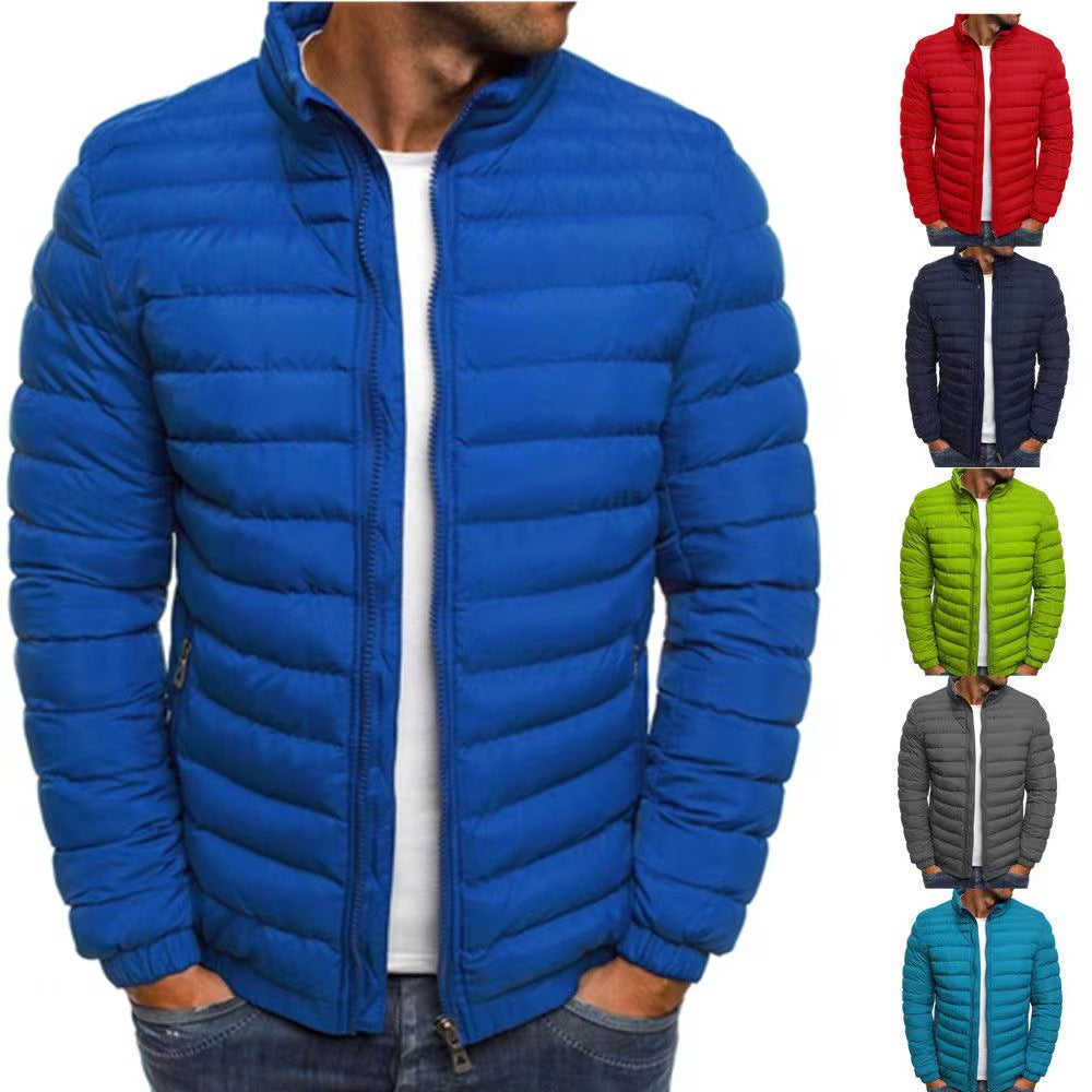 Herren leichte Steppjacke mit hohem Kragen und optimaler Isolierung