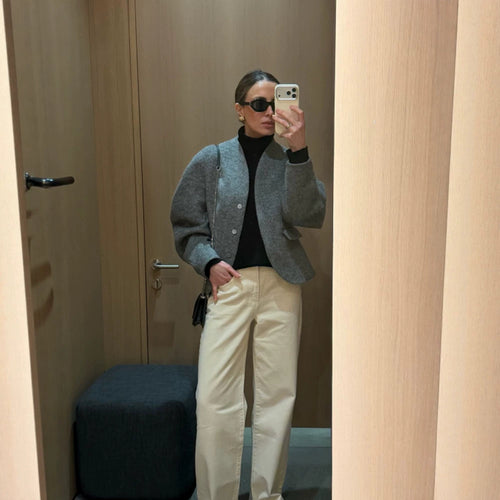 Damen Kurze Wolljacke mit Ballonärmeln und kastiger Silhouette Shop Nory