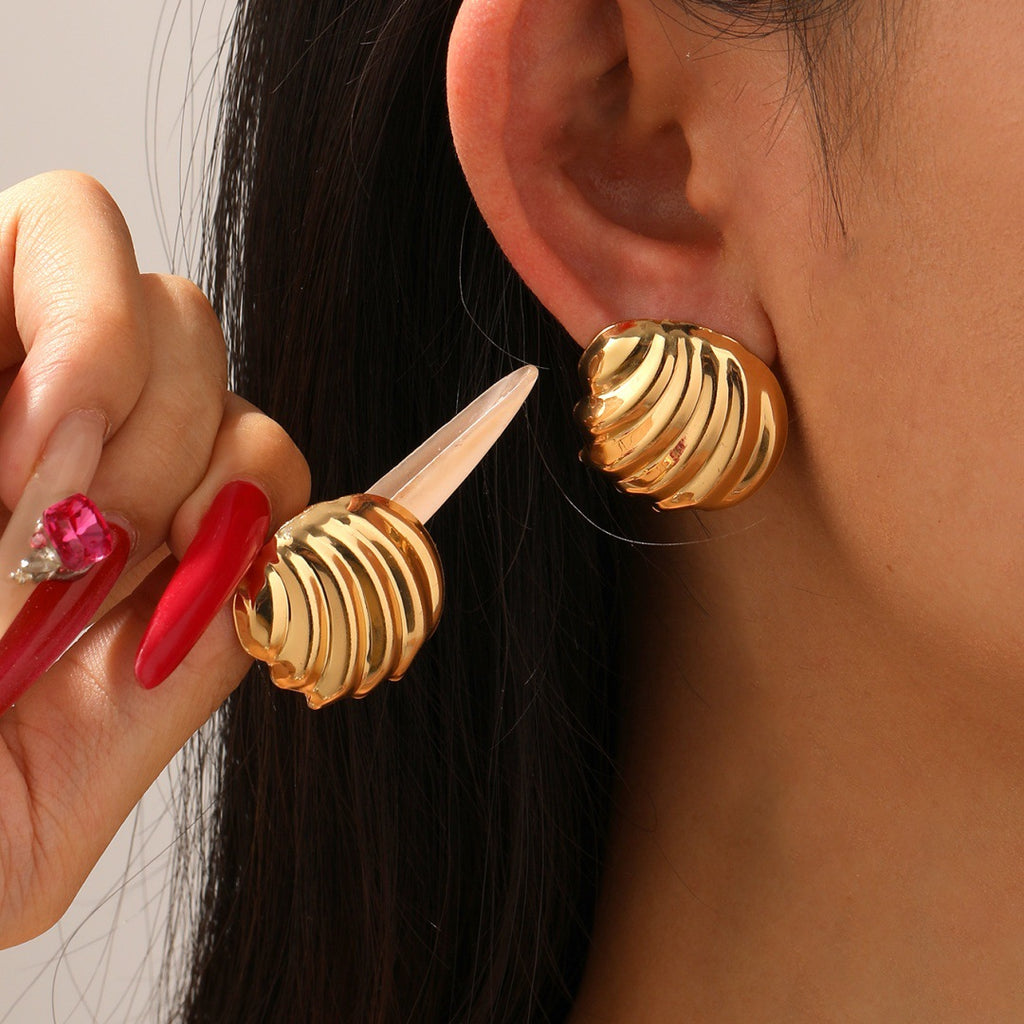 Damen Ohrstecker im eleganten Muscheldesign Shop Nory