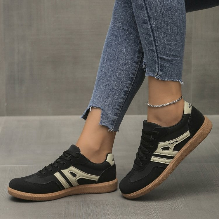 Damen Casual-Sneaker im Retro-Look aus Wildlederimitat mit kontrastierenden Zierstreifen und dämpfender Gummisohle Shop Nory