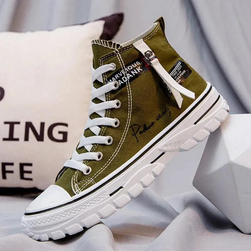 Sneaker High für Herren – Urbaner Stil und legerer Komfort