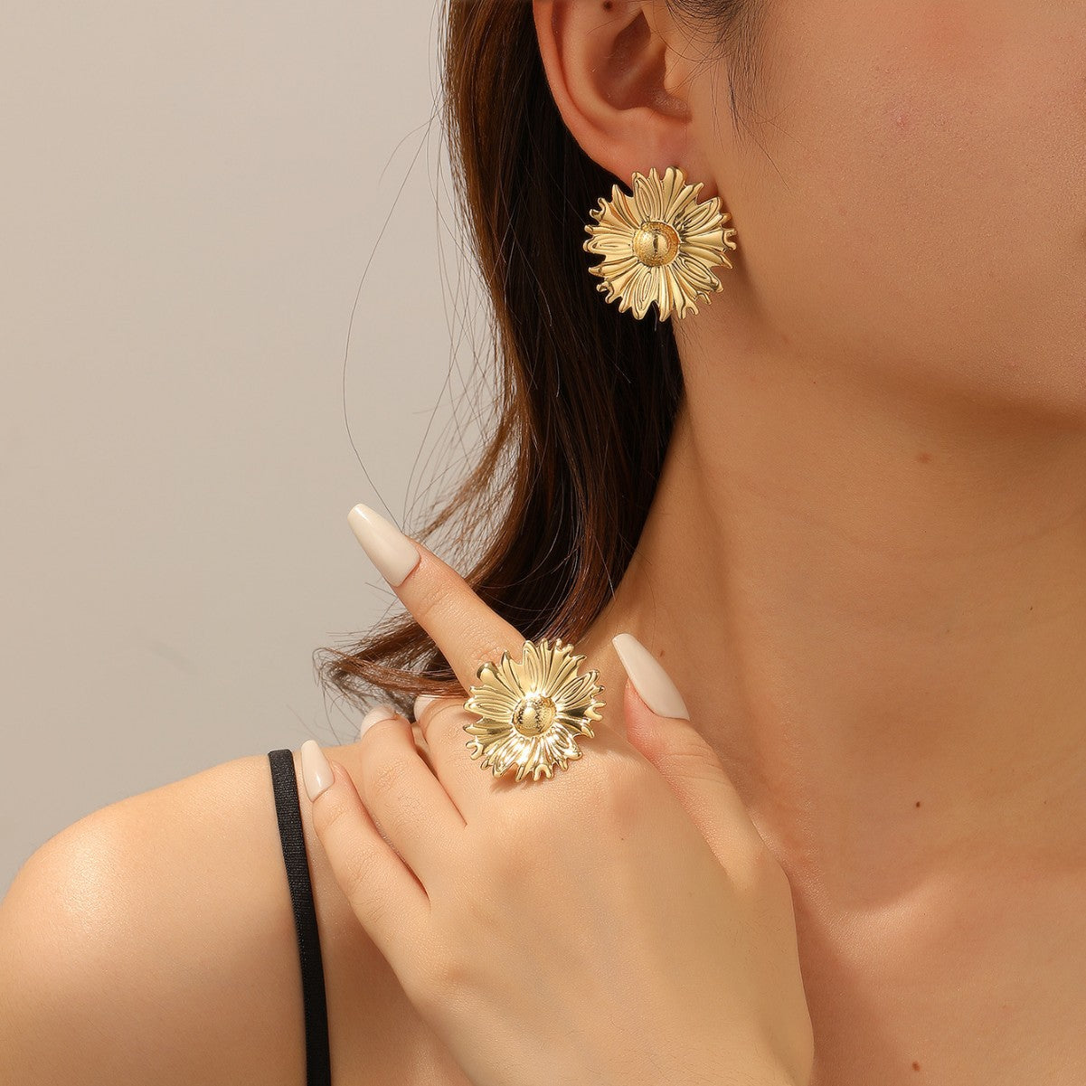 Damen Schmuckset mit floralem Design Shop Nory