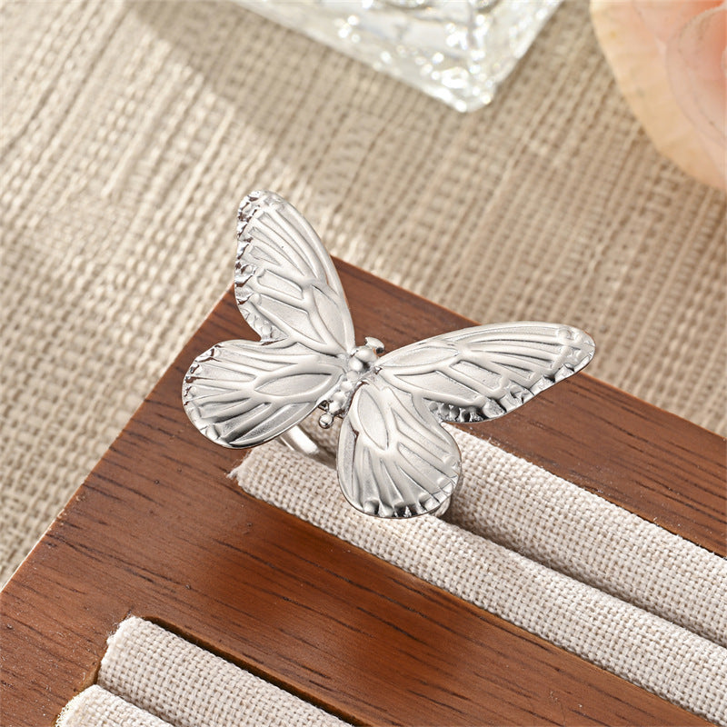 Damen Ring mit kunstvollem Schmetterlingsdesign Shop Nory