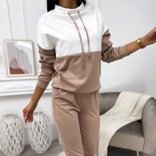 Damen Zweiteiliges Loungewear‑Set mit Stehkragen, Kängurutasche und schmaler Jogginghose Shop Nory