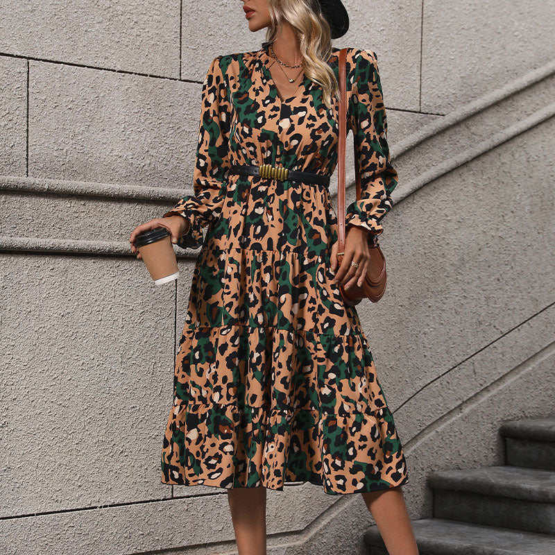 Damen Wickel-Midikleid mit Leopardenmuster, Stufenrock und elastischer Taillenpassform Shop Nory