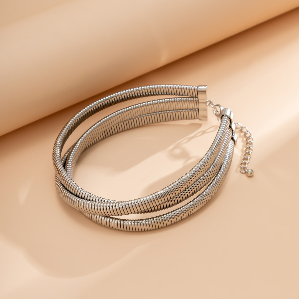 Damen modernes und elegantes Halskette Shop Nory