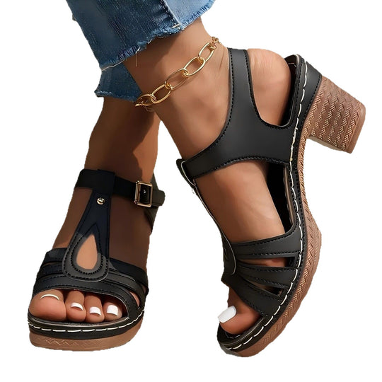 Damen T‑Riemen Sandalette mit mittelhohem Blockabsatz und gepolstertem Fußbett Shop Nory