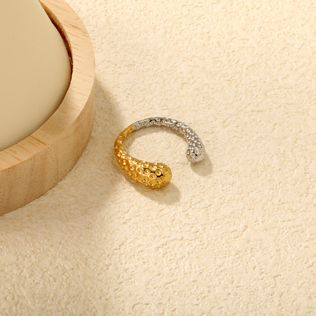 Damen Ring mit doppeltem Knoten-Design und elegantem Goldakzent Shop Nory