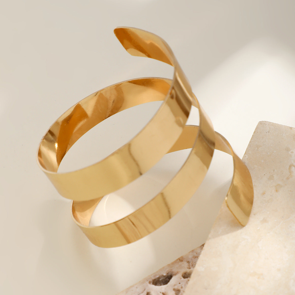 Damen elegante Armreifen aus hochwertigem Edelstahl