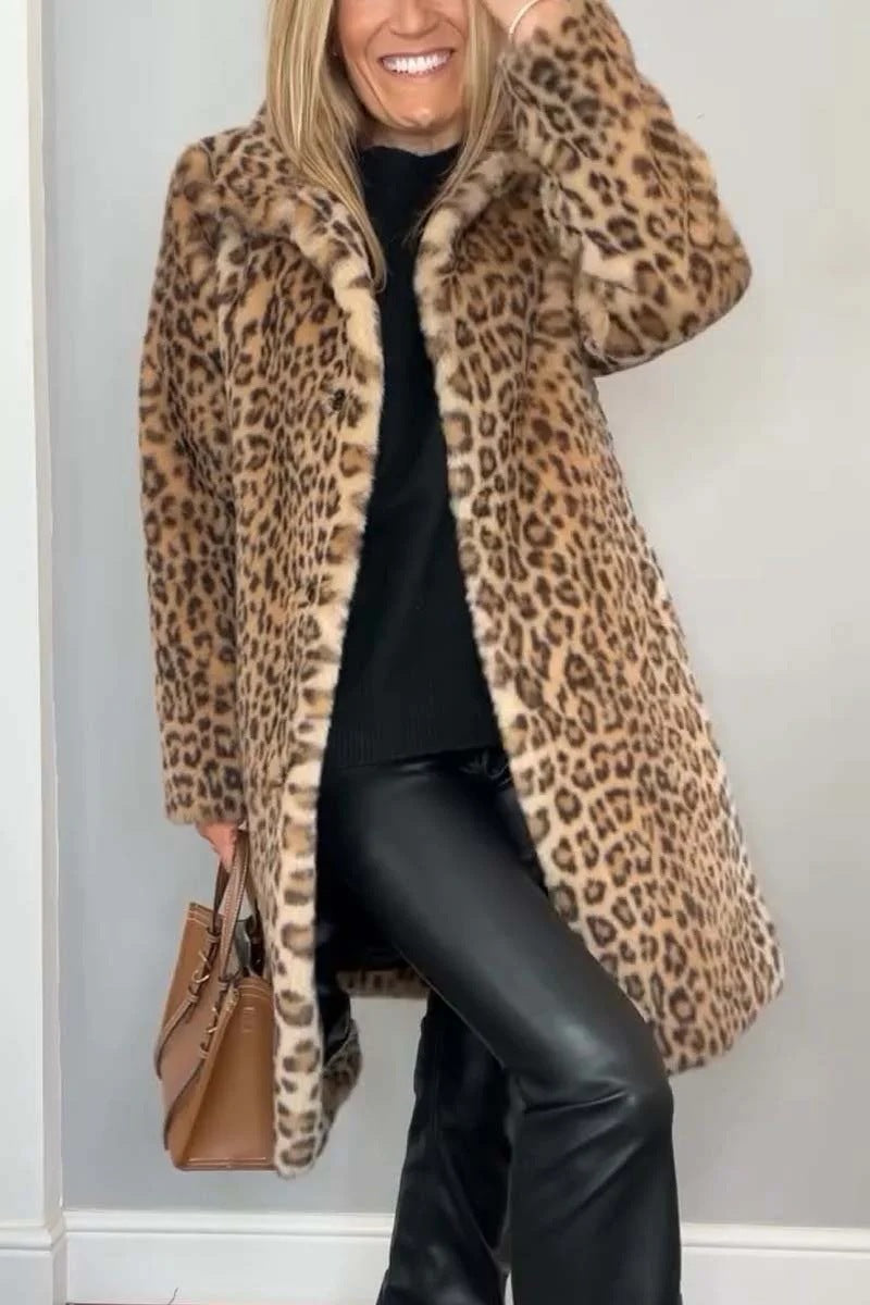 Mantel - Kunstpelz - Oversized Fit - Reverskragen - Leopardenprint