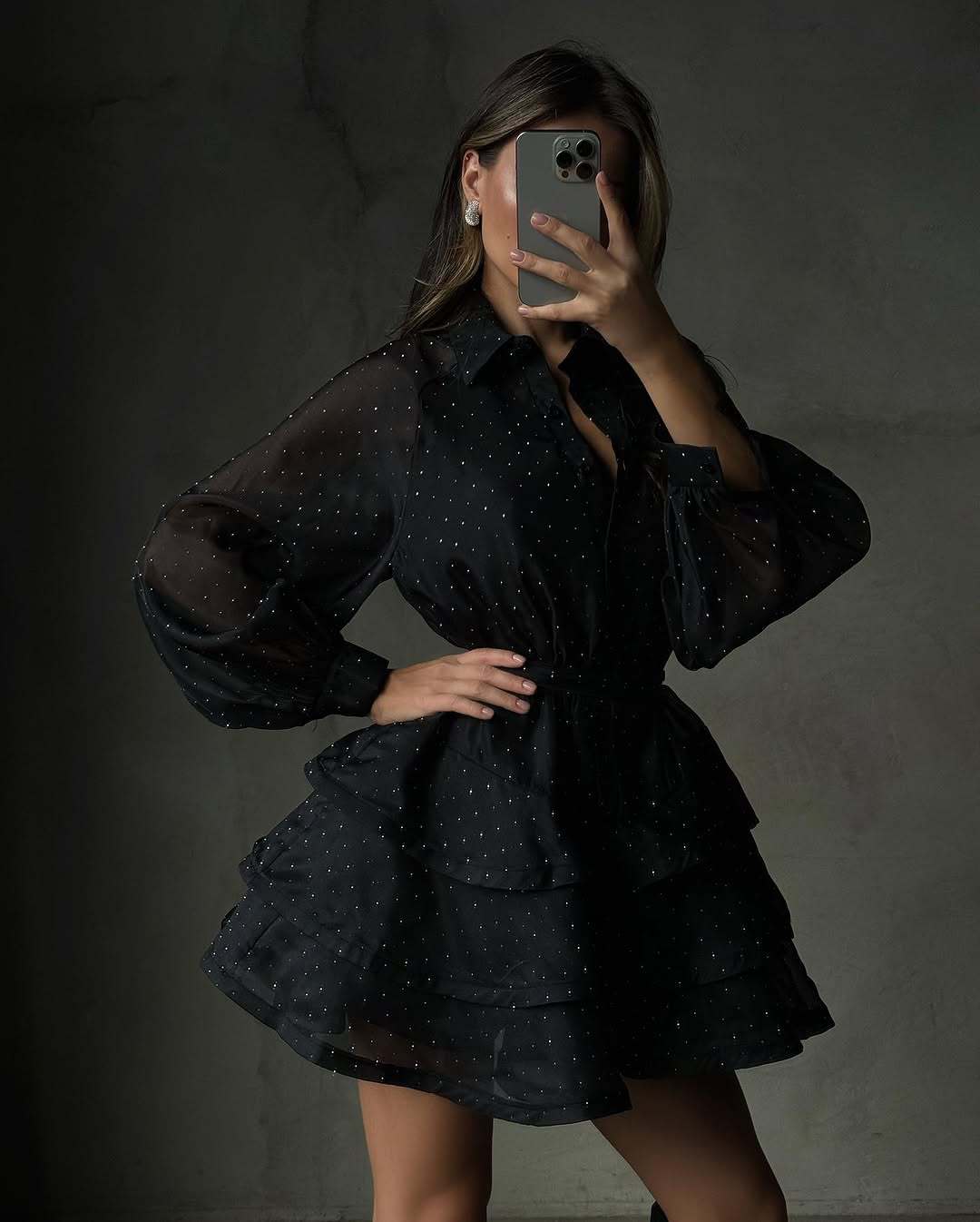 Damen Transparentes Volant-Minikleid mit Hemdblusenkragen, Ballonärmeln und Taillengürtel Shop Nory