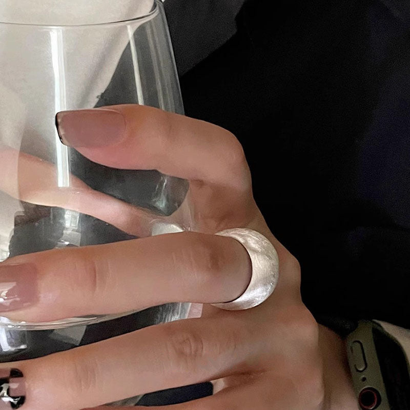 Damen moderner und eleganter breiter Ring aus 925er Silber Shop Nory