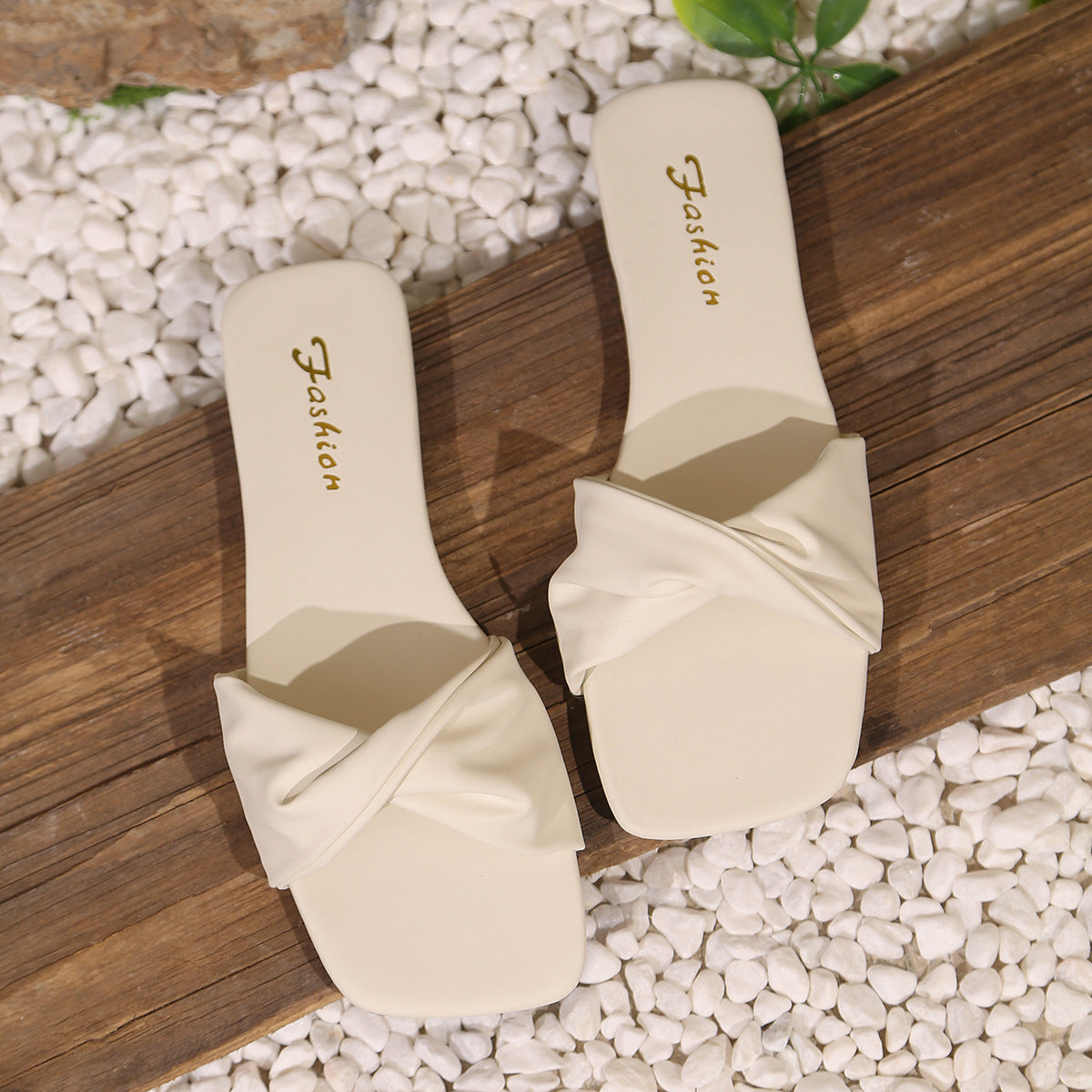 Damen Riemensandalen mit elegantem Knotendesign und rutschfester Sohle Shopnory